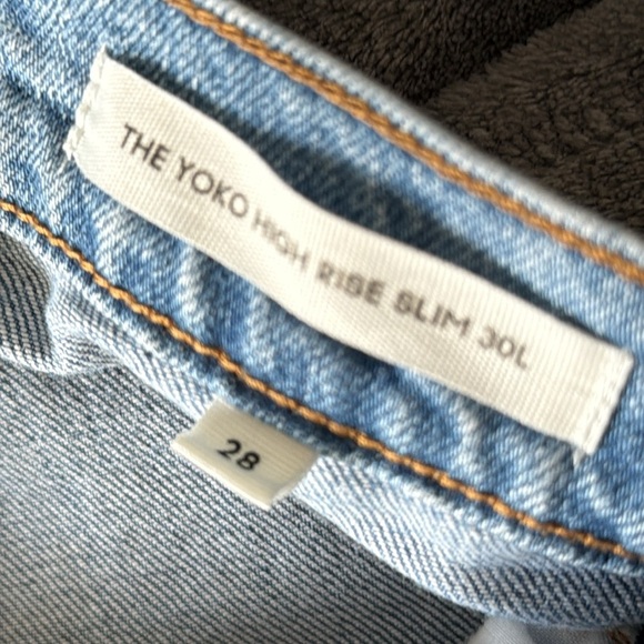 Aritzia Denim Forum The Yoko High Rise Slim Jeans Size 28 X 30 - Picture 7 of 9